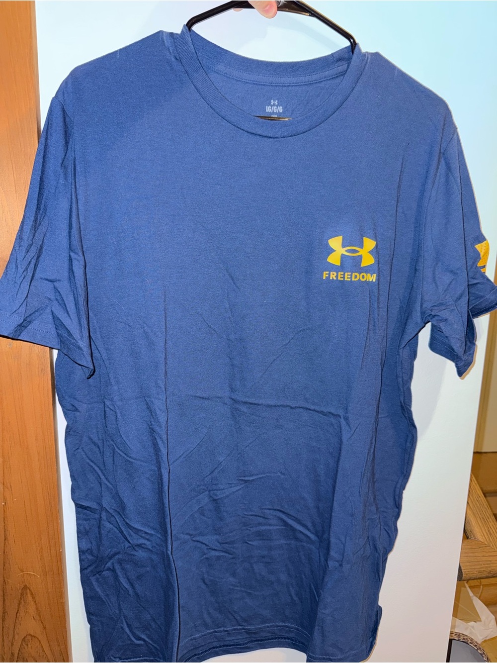Under Armour Navy Short Sleeve Tee
